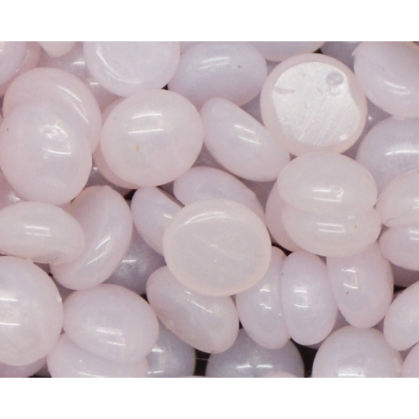 flexiwax crystal geparfumeerd (sterk vergroot: doorsnede harskorrels is 0,5 cm)