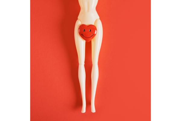 How to Brazilian Wax at Home – The Ultimate DIY Guide for Smooth Results
